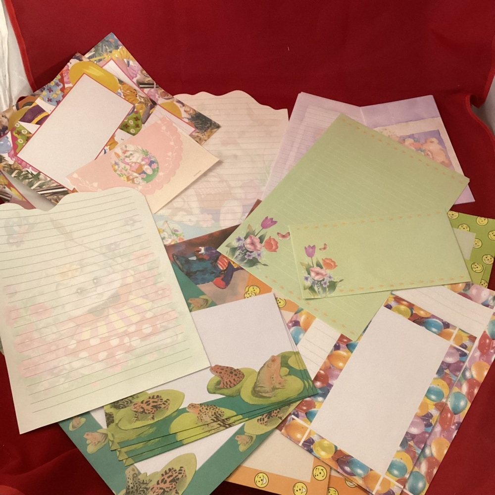 Vintage 90s incomplete stationary sets